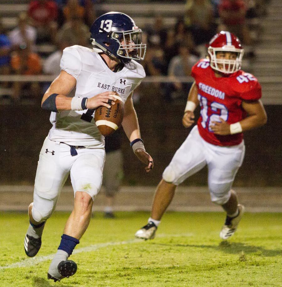 spl0908 EB-Freedom football 2.jpg